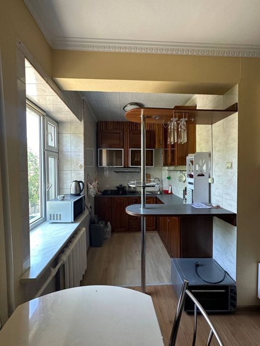 Подселение студенткам