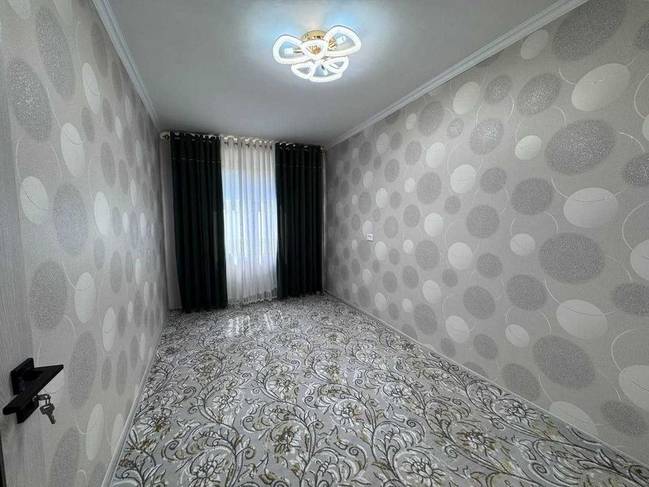 3 хоналик квартира 2 кават центральный аптека
