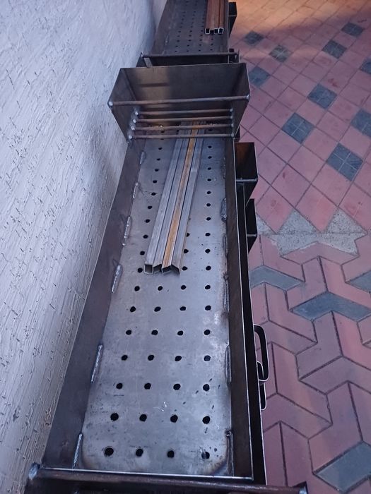 Мангалы с съёмными ножками новые