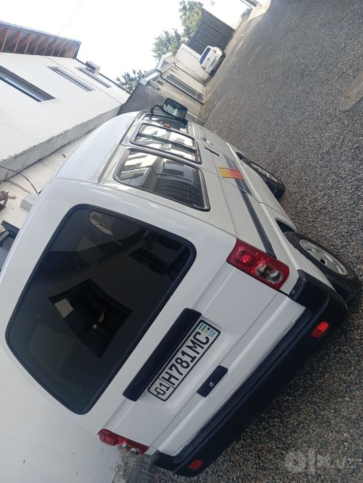 Srochno sotiladi Damaz gaz