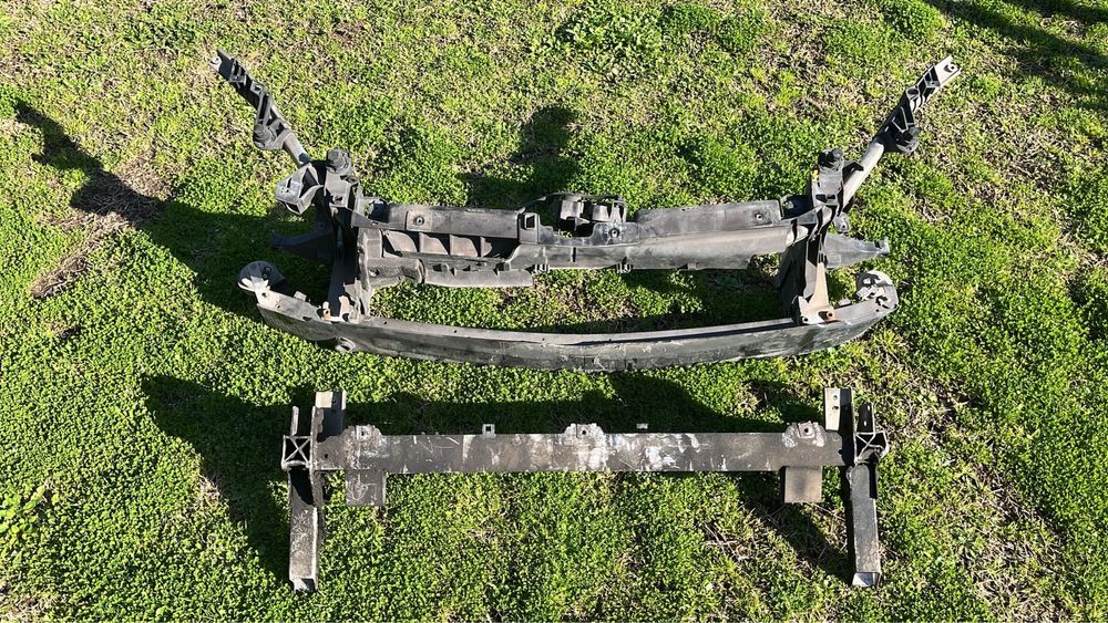 Радиатори с маска за Мерцедес Mercedes W246 177 B A class Б класа