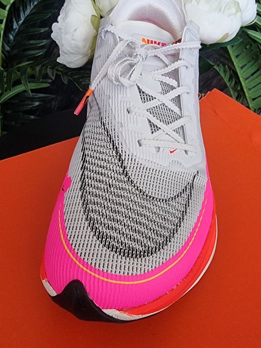 NIKE-ново-  Zoom x