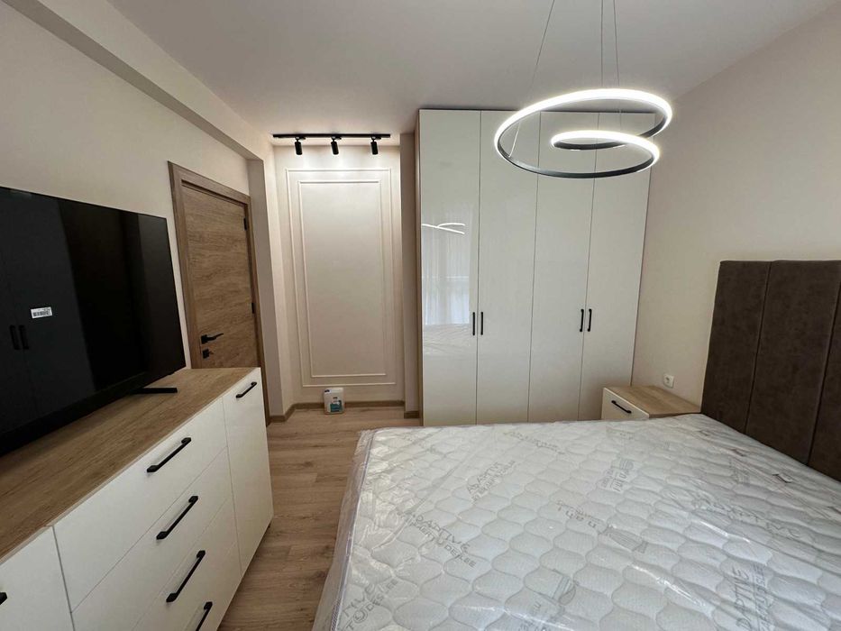 Продава се Тристаен апартамент в Пловдив, Мараша - 107 кв.м за 2795 €/кв.м - Снимка #4