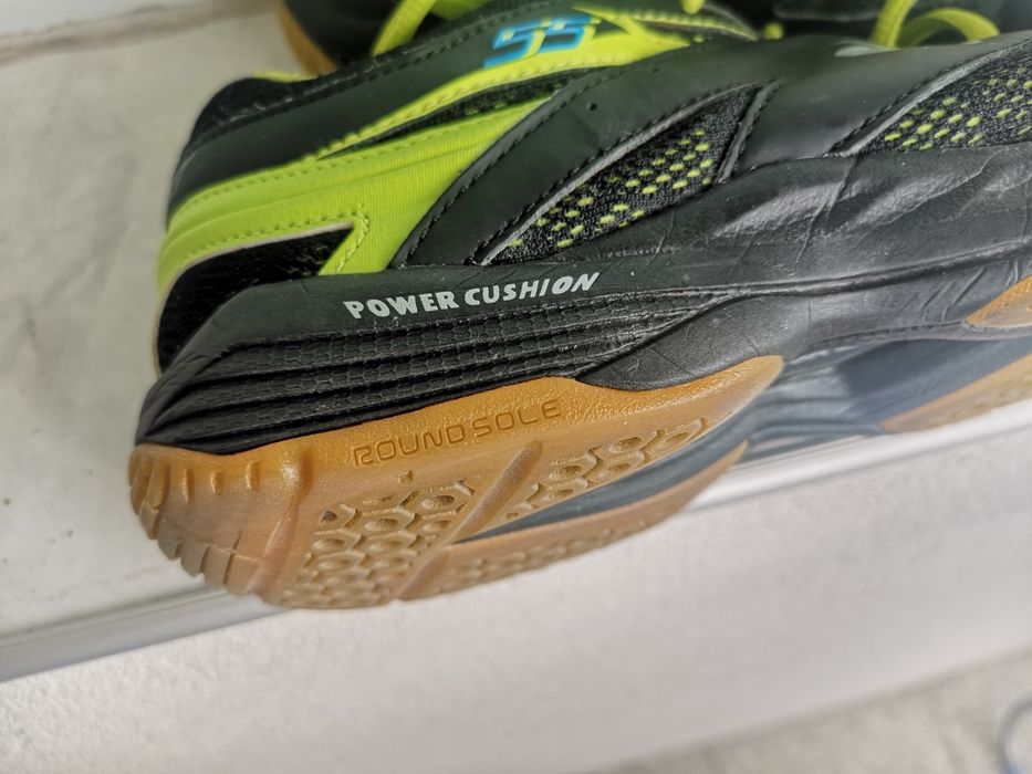 Маратонки Yonex Power Cushion 55