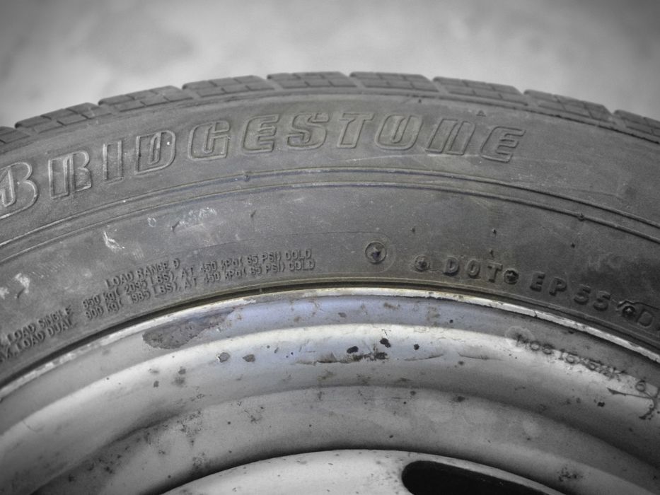 Продавам джанти с гуми