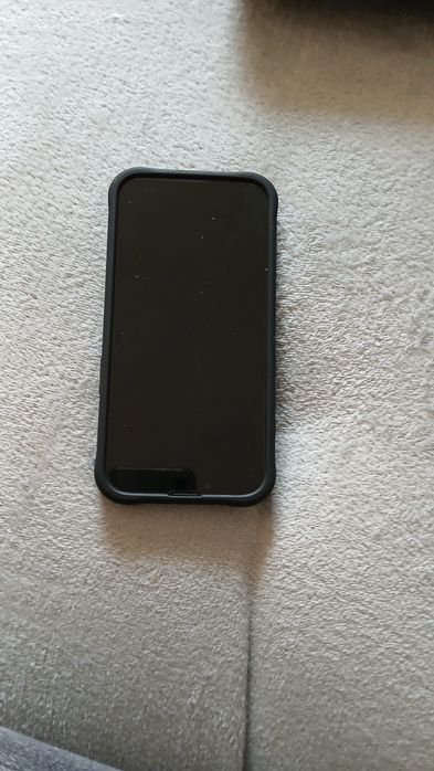 IPhone 16 e продавам