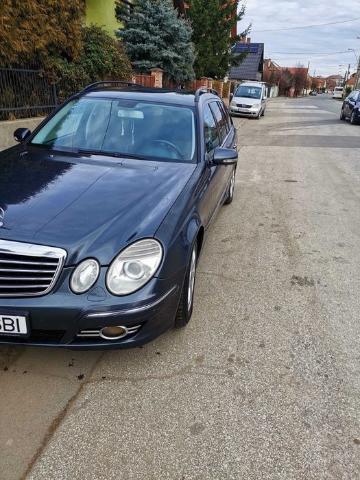 Mercedes w211 e class