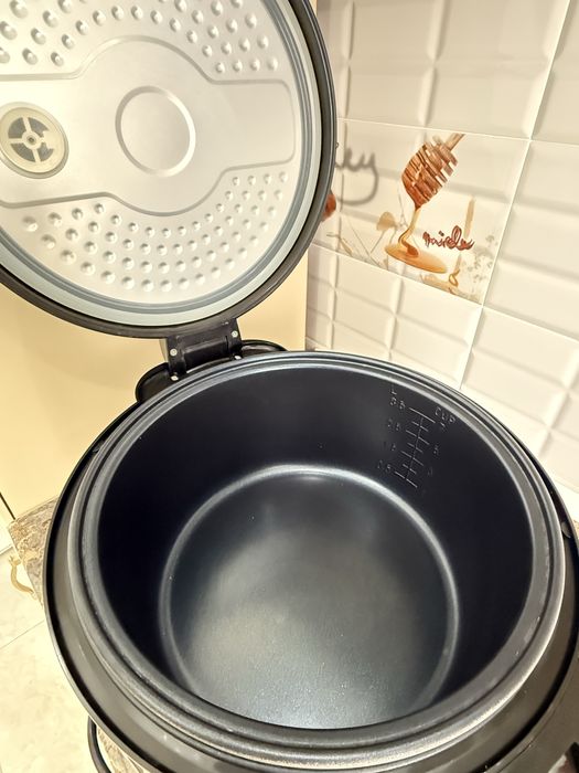 Коммерческая рисоварка YMIPX 10L