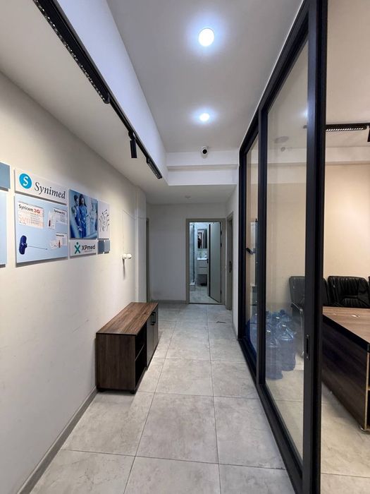 Продается 6 комнатная нежилое квартира под офис и любой бизнес. Кушбег