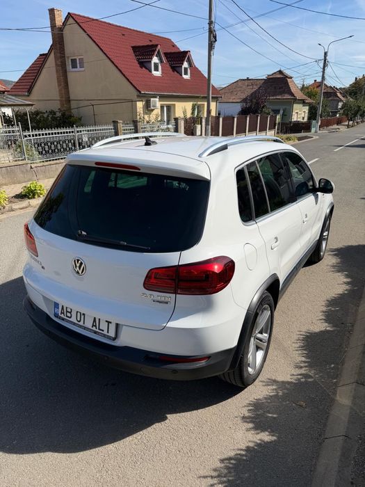 VOLKSWAGEN Tiguan 2016 — imagine 3