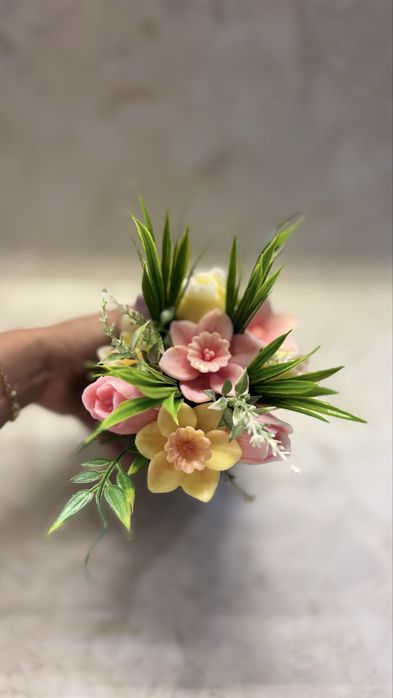 Ароматни букети - аранжировка от соев восък