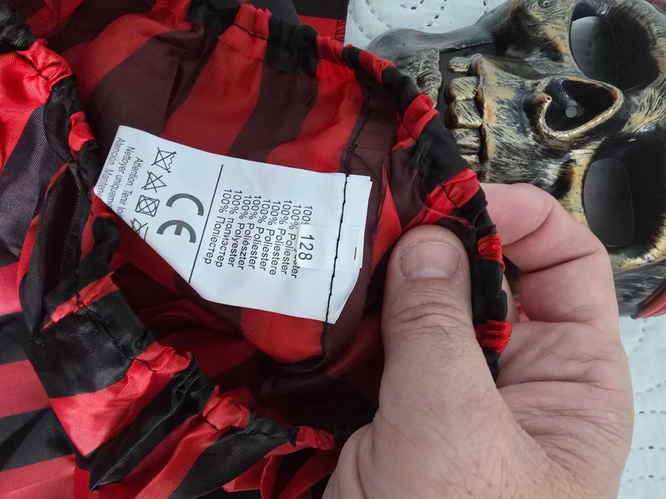 Costum haloween copii 5-6 ani pirat si vampir