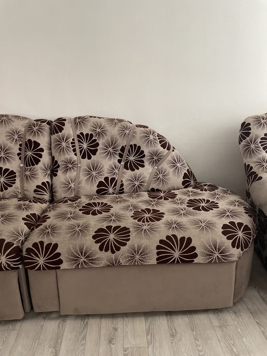 Мягкий уголок диван и кресло