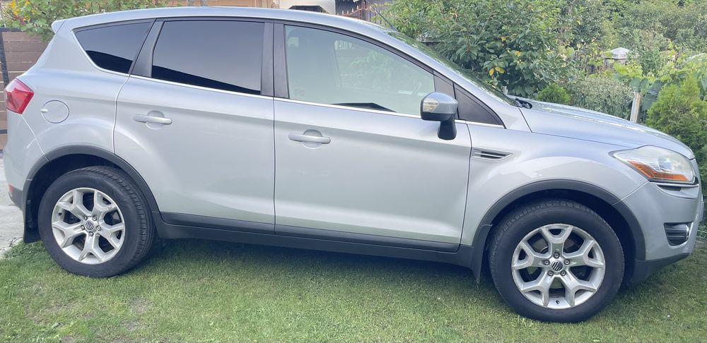 Vand Ford Kuga 2.0d an 2009