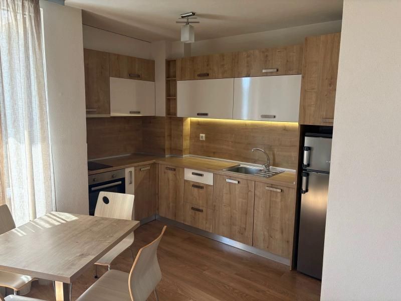 Дава се под наем Двустаен апартамент в София, Обеля - 70 кв.м за 540 € - Снимка #1