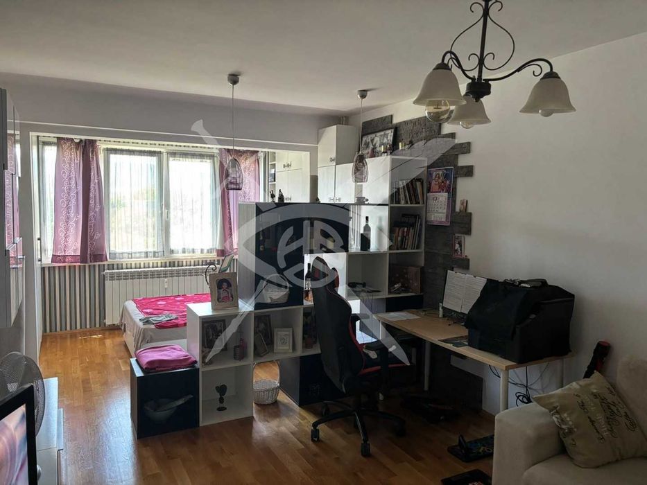 Продава се Двустаен апартамент в София, Люлин 5 - 66 кв.м за 2031 €/кв.м - Снимка #2