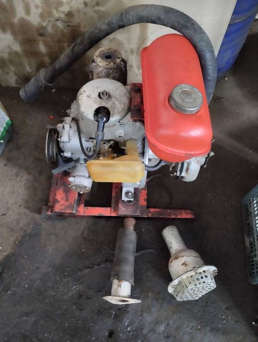 Насос водяной помповый