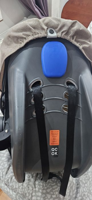 Scaun auto pentru  bebeluș