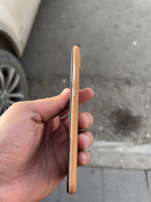 Продам телефон хуавей