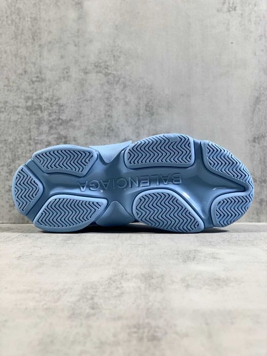 Adidasi Balenciaga Triple S Calitate Premium