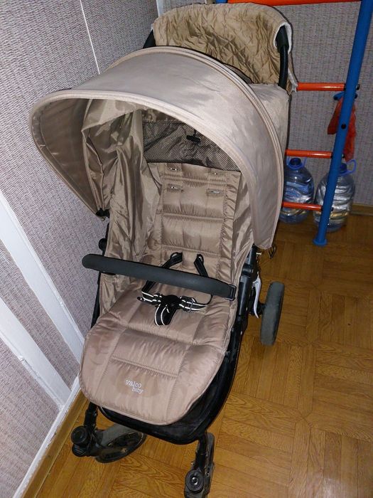 Продам коляску Valco Baby Snap 4