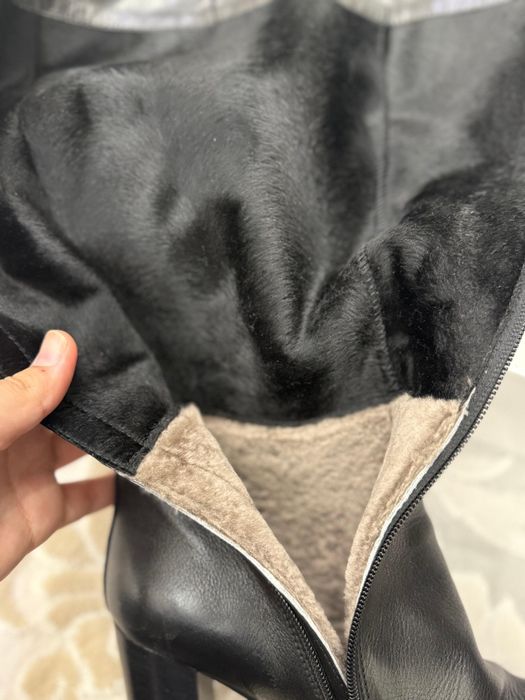 Продаются сапожки и туфли!