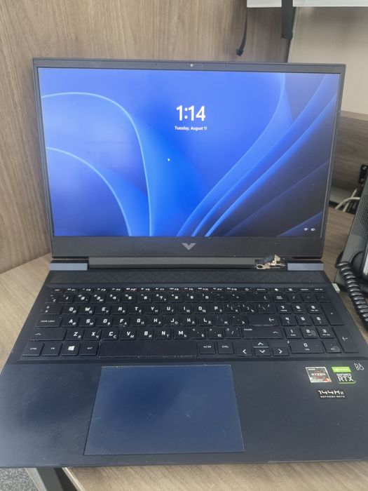 Продаю игровой ноутбук HP Victus 16