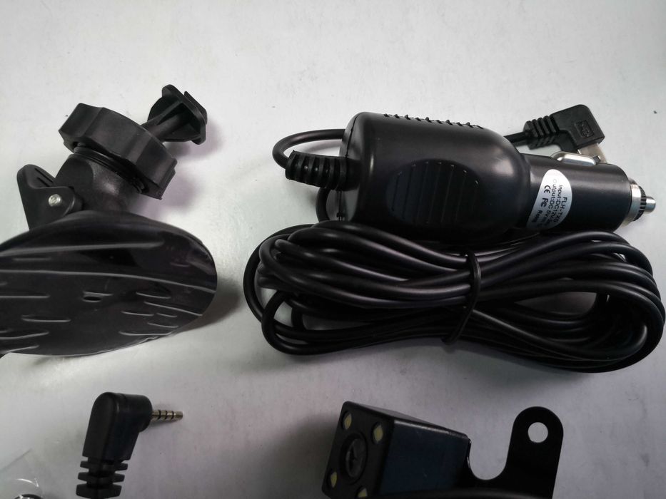 Camera de bord auto DVR cu 3 obiective