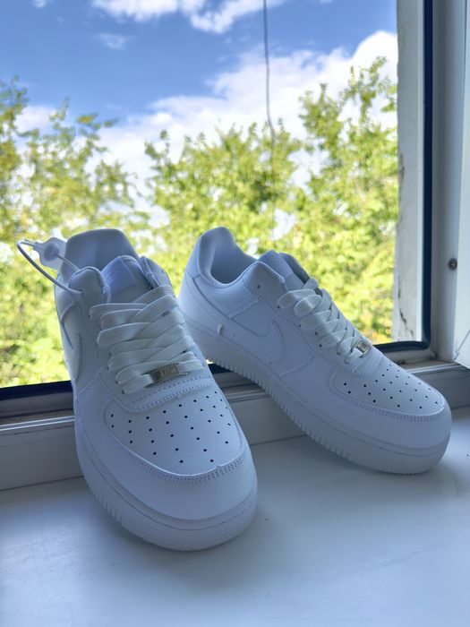 Продам Nike Air Force I