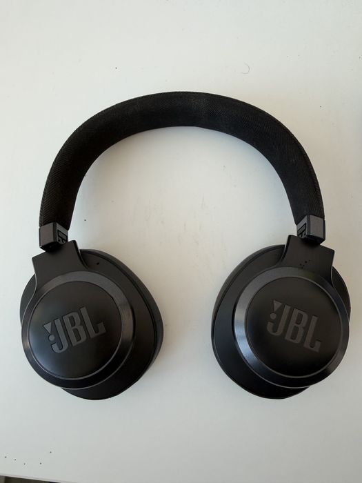Casti JBL Live 770NC
