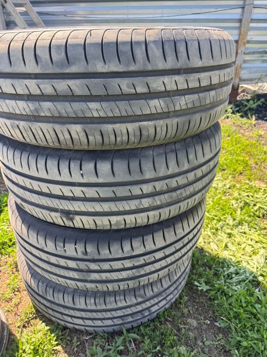 Продам резину R16