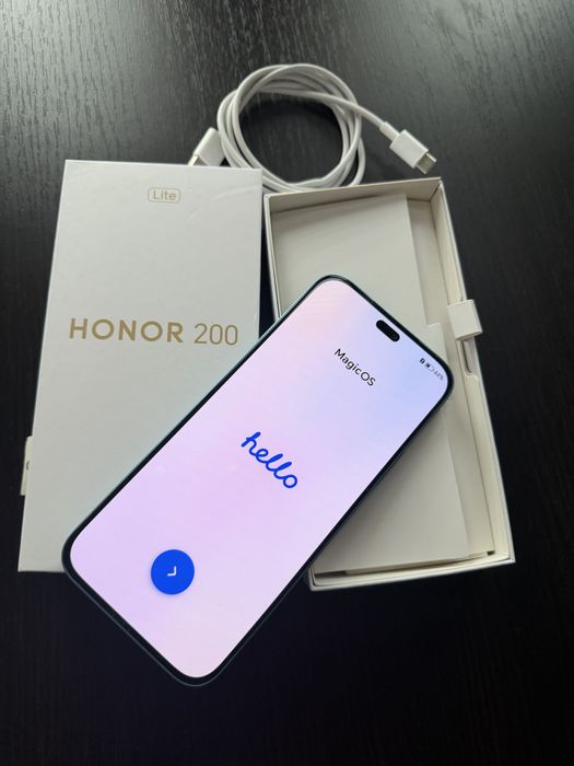 Vand Honor 200 Lite folosit foarte rar,