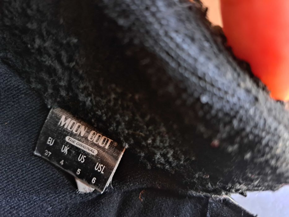 дамски ботуши,зимни обувки,боти,апрески,Moon Boot номер37