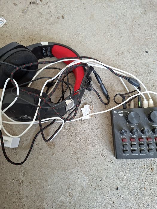 Продавам звукова карта