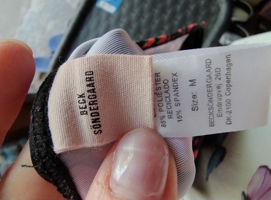 Бюстие бански костюм