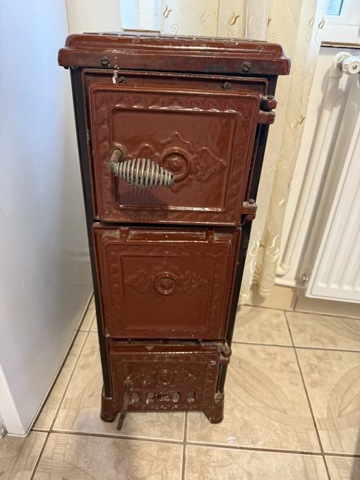 Soba din teracota cu plita pe gaz si lemne