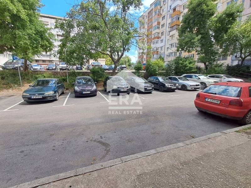 Продава се Двустаен апартамент в Варна, Гранд Мол Варна - 46 кв.м за 1479 €/кв.м - Снимка #9