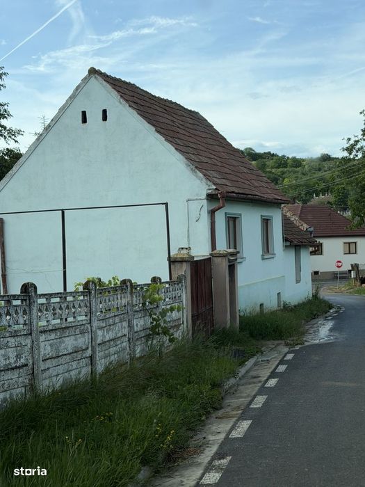 Casa de vanzare