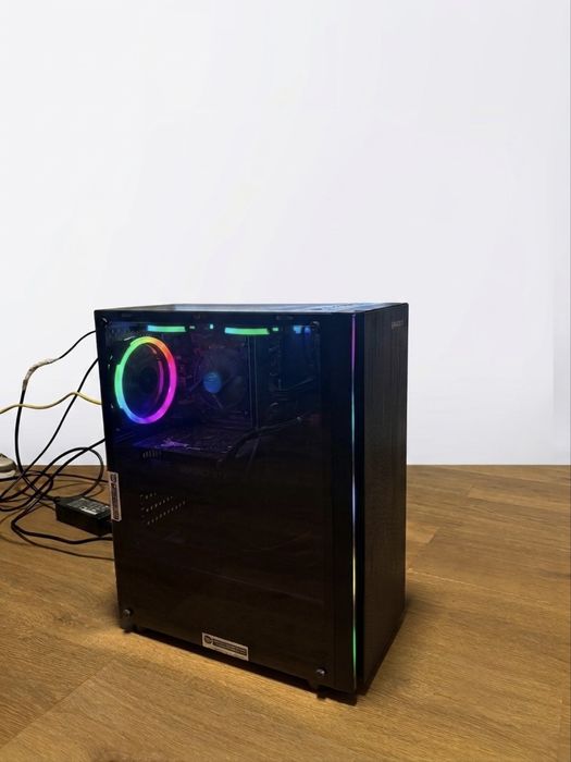 Pc gaming i5-9400, GTX1660 super, ssd 689GB