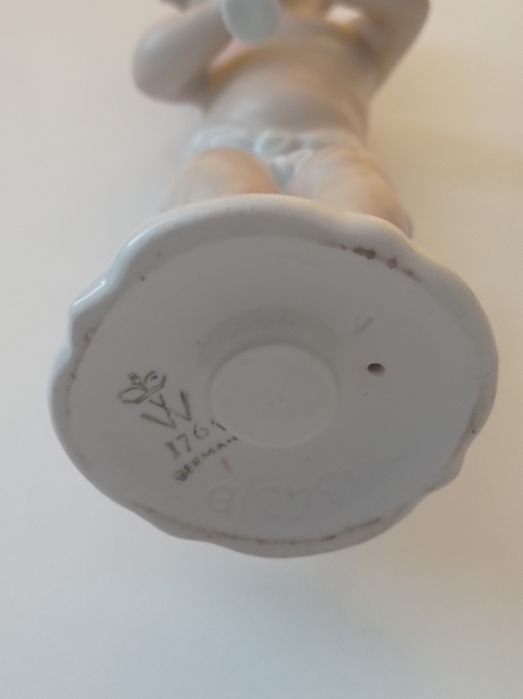 Красива керамична фигурка Германия