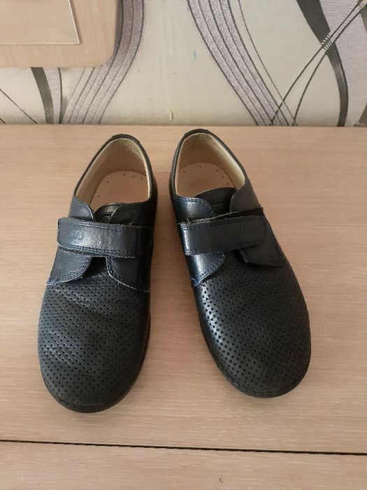 Детский обувь (туфли)