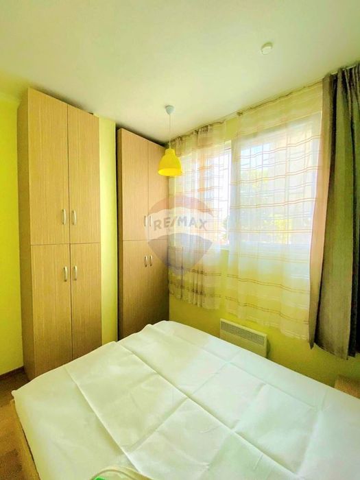 Дава се под наем Двустаен апартамент в Варна, Цветен квартал - 62 кв.м за 459 € - Снимка #3