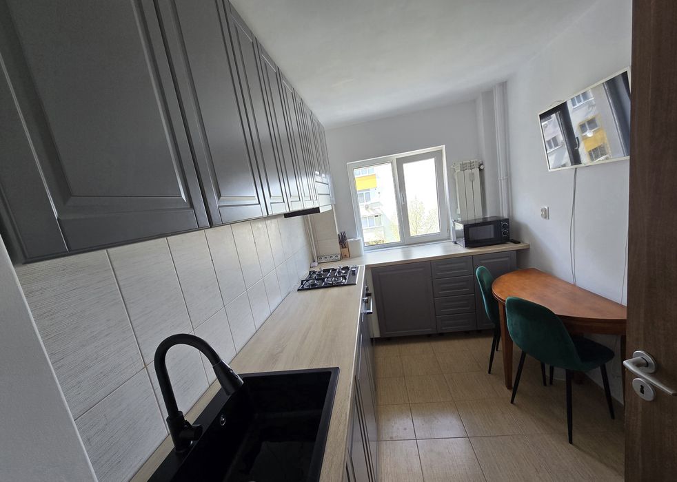 Apartament 2 camere decomandat