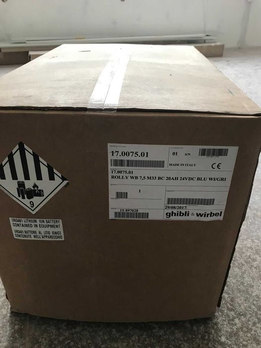 машина за почистване на под