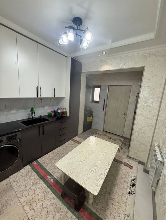 Продаётся на Риёзий 2ком