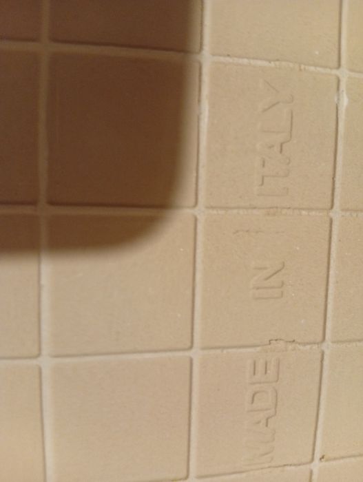 Италиански Фаянсови плочки 33/25см - 4.80 квм