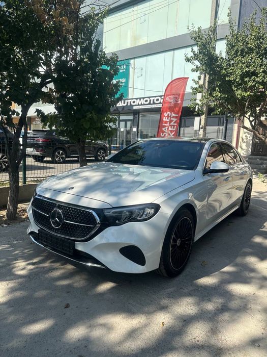 Mercedes Benz W 214 E200