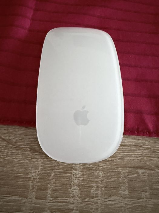 Vând Apple Magic Mouse 2