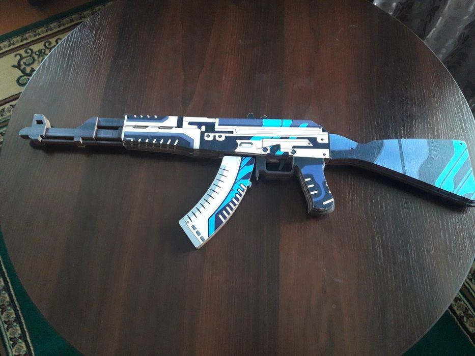 Игрушечный АК 47 из дерева