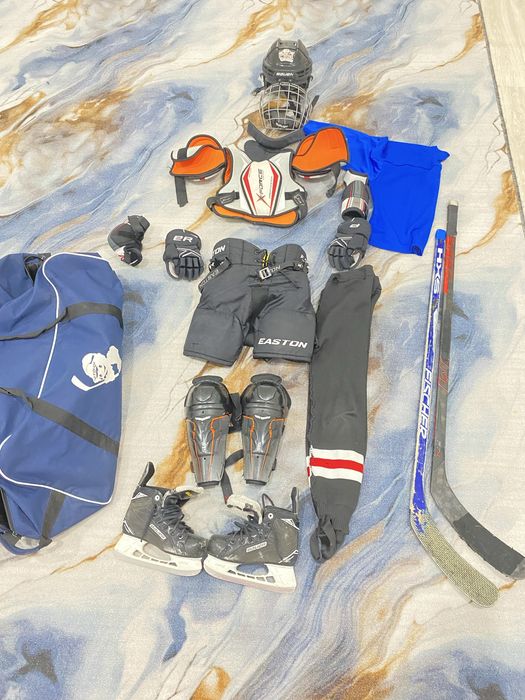 Комплект хоккейный на 6-7 лет
